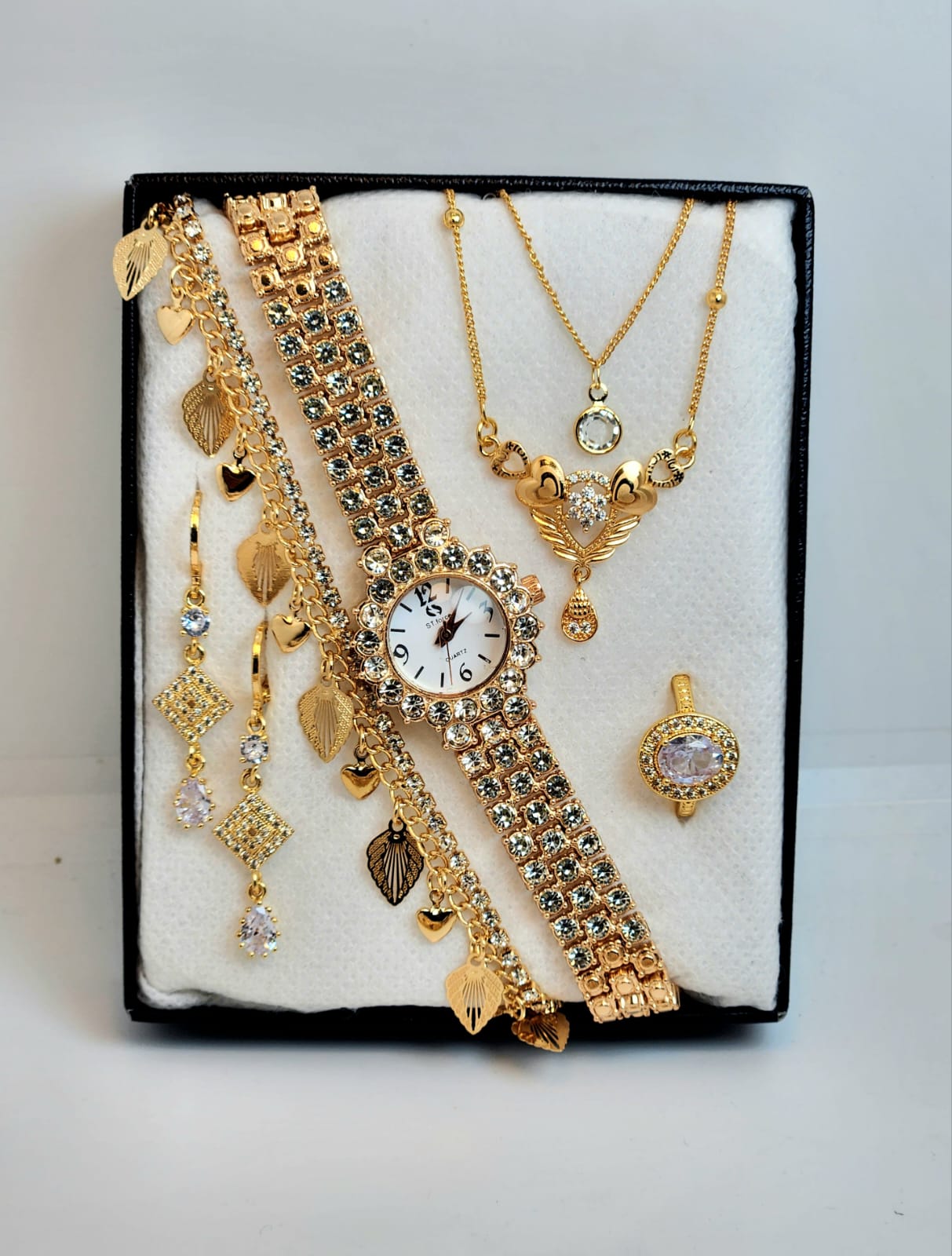 Luxury Gold Plated Ladies Watch Combo Set – Necklace, Earrings, Ring & Bracelet | নারীদের গোল্ড জুয়েলারি গিফট বক্স