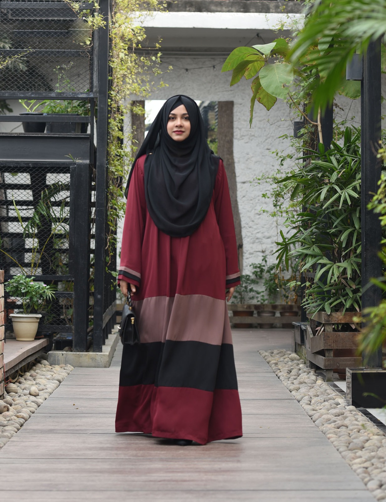 Original Dubai Cherry Borka for Women – Premium Fabric | Dubai Borka