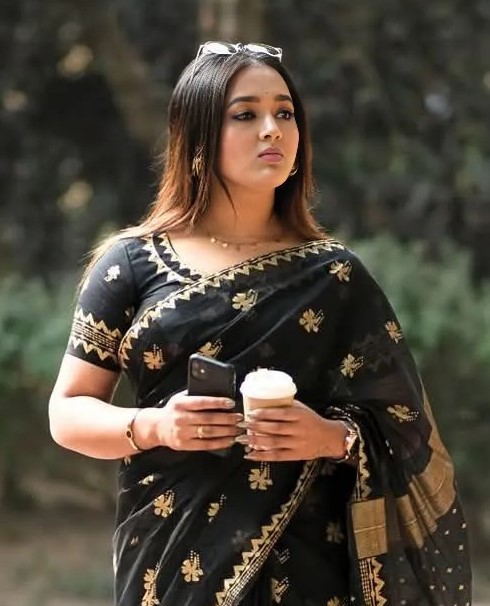 Premium Semi Muslin Afsan & Skin Print Saree – ১৪ হাত ব্লাউজ পিসসহ Stylish Comfortable Sharee