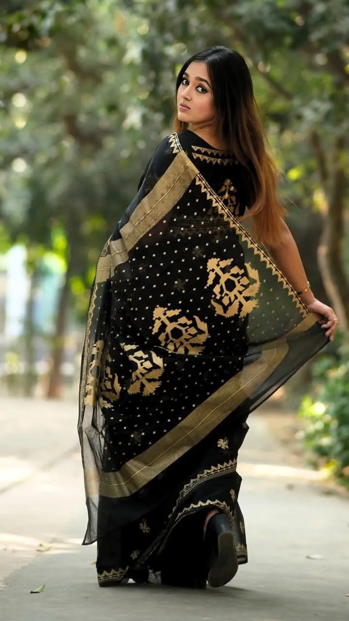 Premium Semi Muslin Afsan & Skin Print Saree – ১৪ হাত ব্লাউজ পিসসহ Stylish Comfortable Sharee