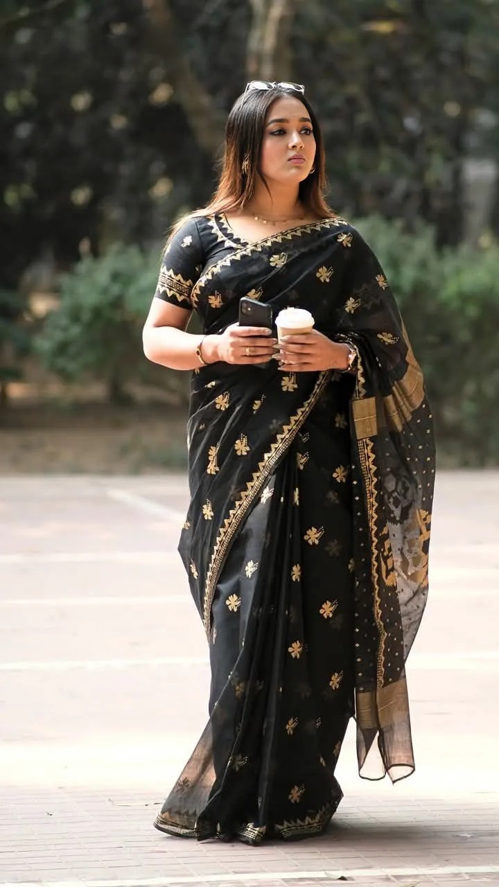 Premium Semi Muslin Afsan & Skin Print Saree – ১৪ হাত ব্লাউজ পিসসহ Stylish Comfortable Sharee