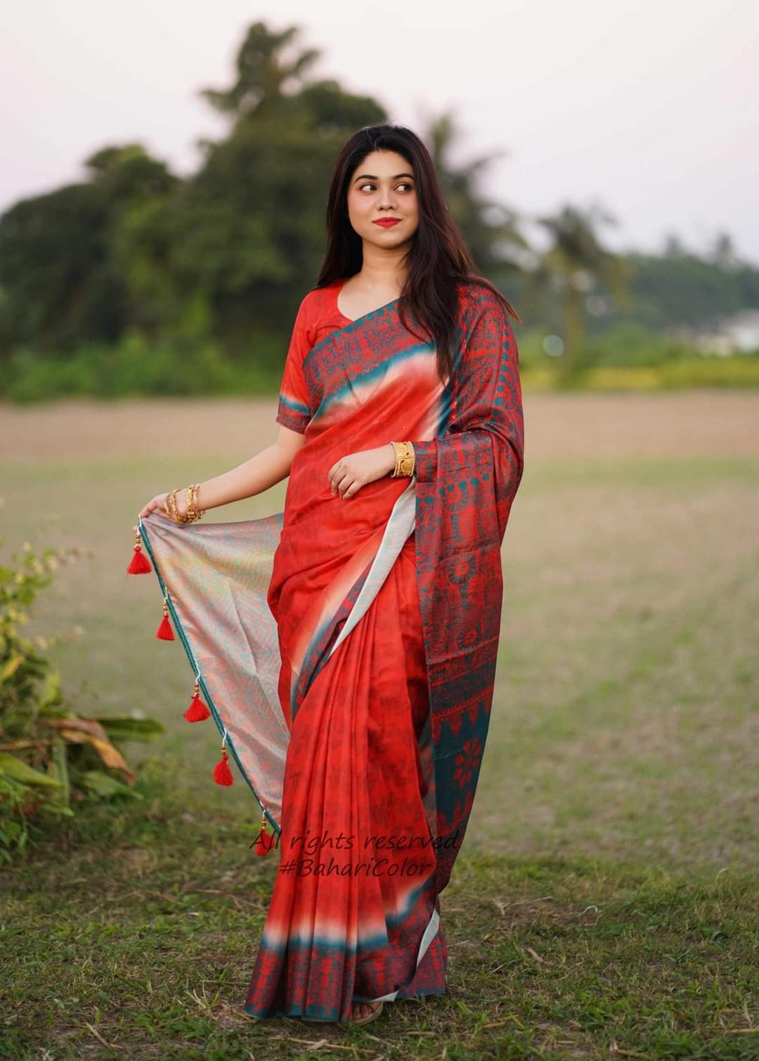 Wellace Soft Silk Digital Print Sharee – ১২.৫ হাত শাড়ি ব্লাউজসহ | Tarsel Anchol Stylish Saree